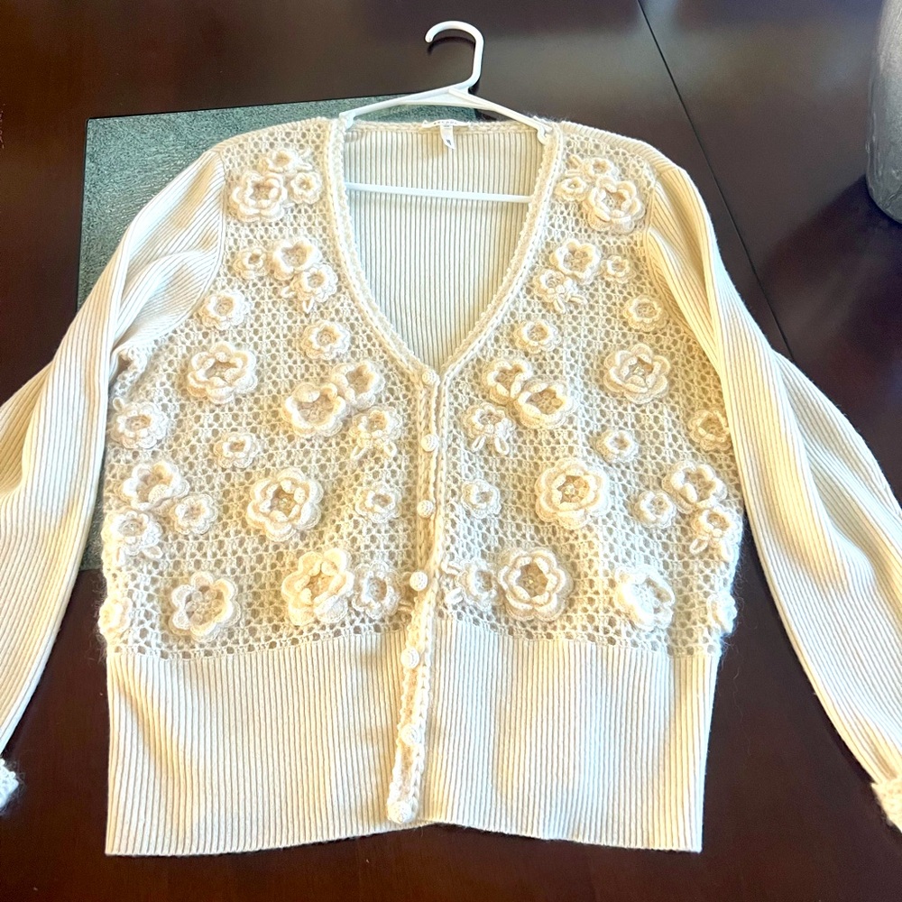 Escada---- Designer Cream Cardigan Size 42